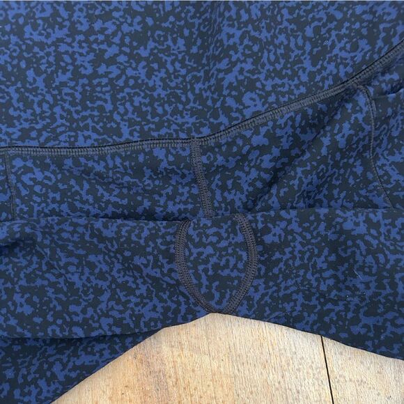 Athleta Salutation Stash Pocket Gravel Tight - Picture 7 of 9